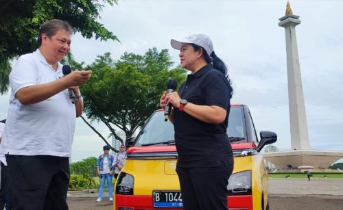 podiumnews.com-Airlangga Buka Soal Pertemuan dengan Puan di Monas